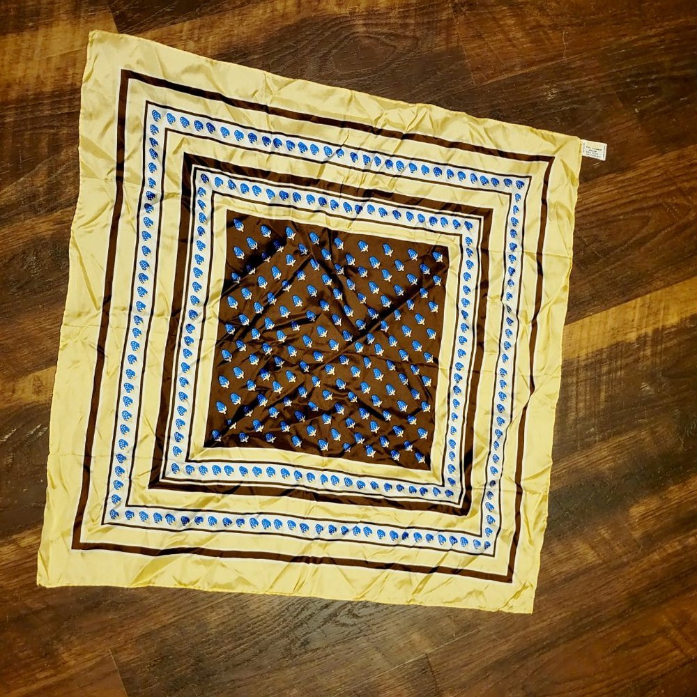 Vintage Echo Blue Berry Scarf - Picture 3 of 3